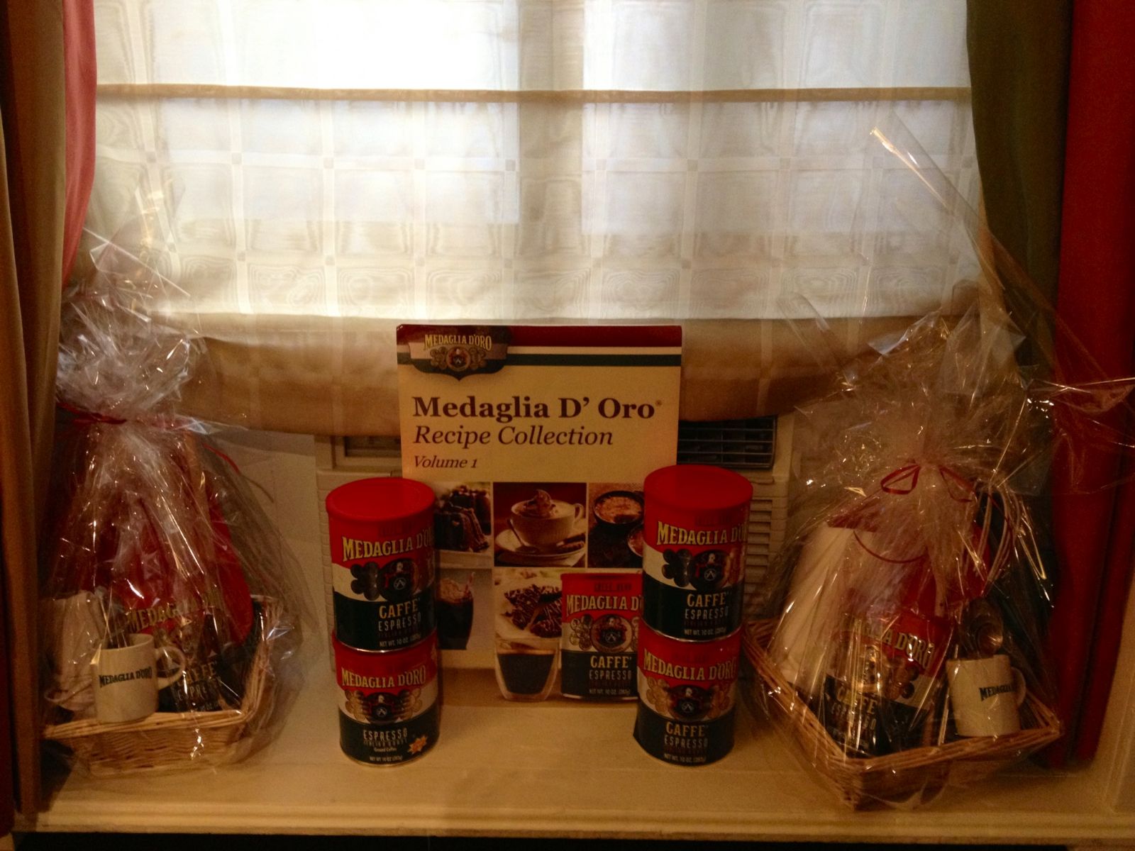 Medaglia d'Oro at its Best with Celebrity Chef Johnny Iuzzini